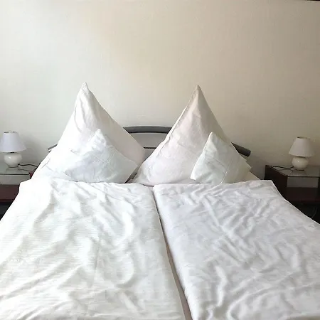 Hostel Near Brandenburg Gate - Rooms&apartments Berlijn