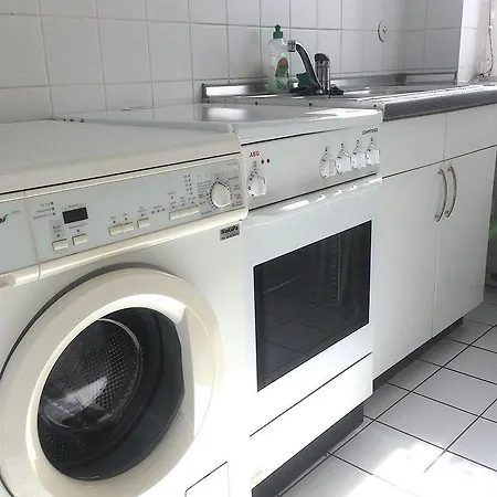 Near Brandenburg Gate - Rooms&apartments Hostel