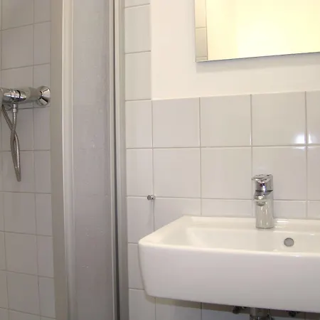 Near Brandenburg Gate - Rooms&apartments *