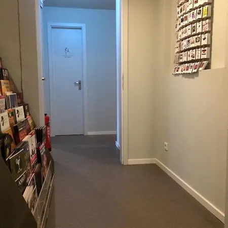 Hostel Near Brandenburg Gate - Rooms&apartments *