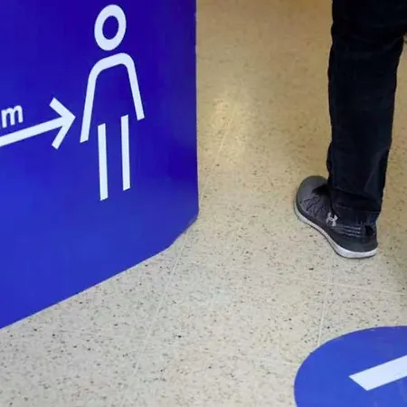 Near Brandenburg Gate - Rooms&apartments Hostel Berlijn