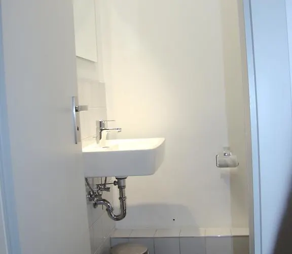 Near Brandenburg Gate - & * Berlín