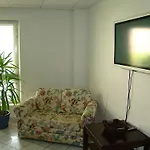 Hostel Near Brandenburg Gate - & Berlin