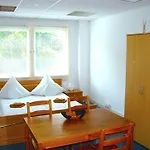 Hostel Near Brandenburg Gate - &