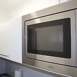 Hostel Near Brandenburg Gate - & *